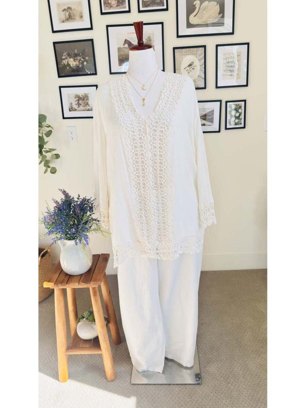 Lagaci Crochet Lace V-Neck Tunic Top Size XL